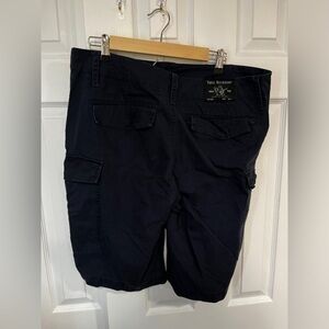 (Post-2017) True Religion Cargo Shorts size 34. Used and in good condition.